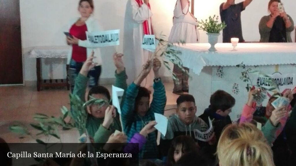 Capilla Santa María de la Esperanza - Benavidez (Provincia de Buenos Aires)