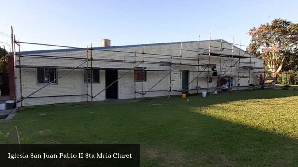 Iglesia San Juan Pablo Ii Sta Mria Claret - Campana (Provincia de Buenos Aires)