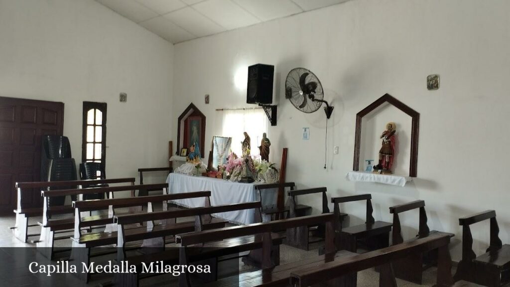 Capilla Medalla Milagrosa - Corrientes (Provincia de Corrientes)