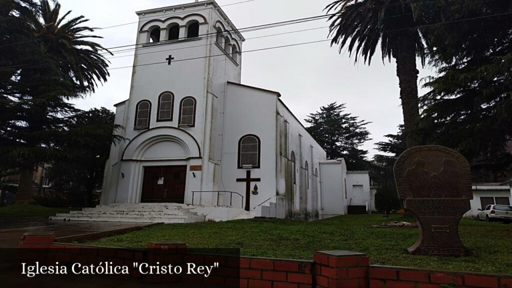 Iglesia Católica Cristo Rey - Sierras Bayas (Provincia de Buenos Aires)