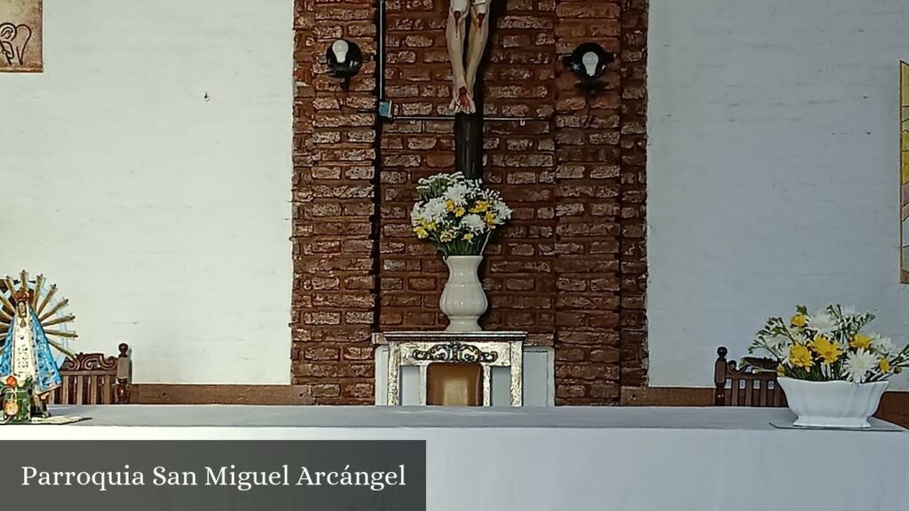 Parroquia San Miguel Arcángel - Castelar (Provincia de Buenos Aires)