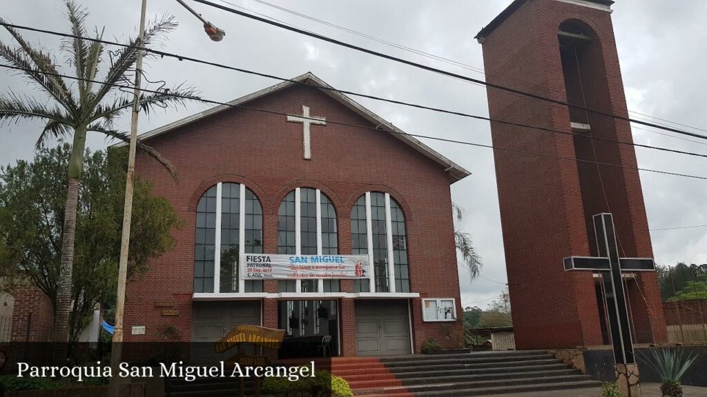 Parroquia San Miguel Arcangel - Cerro Azul (Misiones)