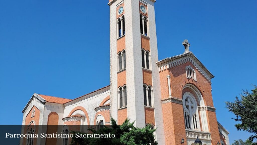 Parroquia Santisimo Sacramento - La Falda (Provincia de Córdoba)