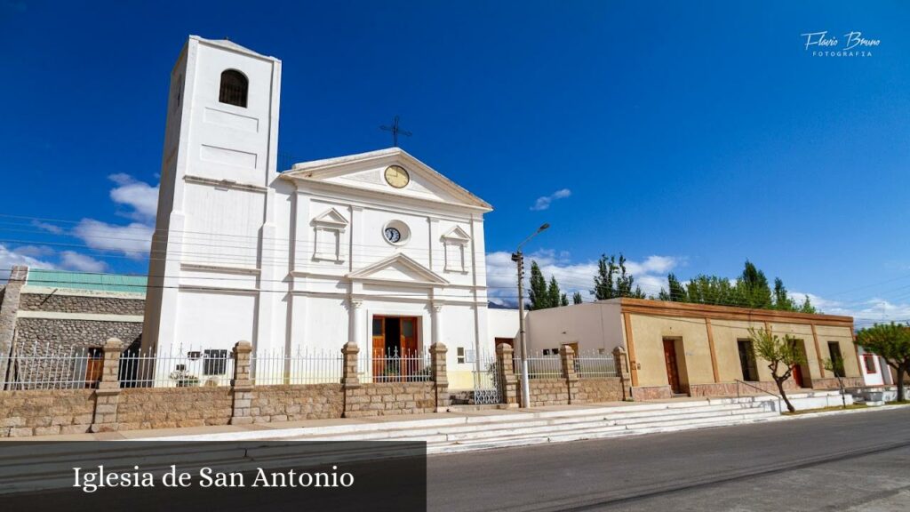 Iglesia de San Antonio - Anillaco (Provincia de La Rioja)